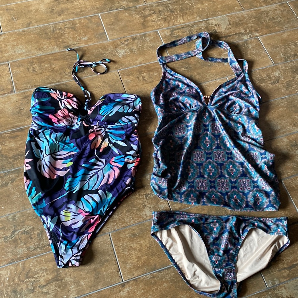 2 Pea in the Pod maternity swimsuits.  Both size large. Really good condition.